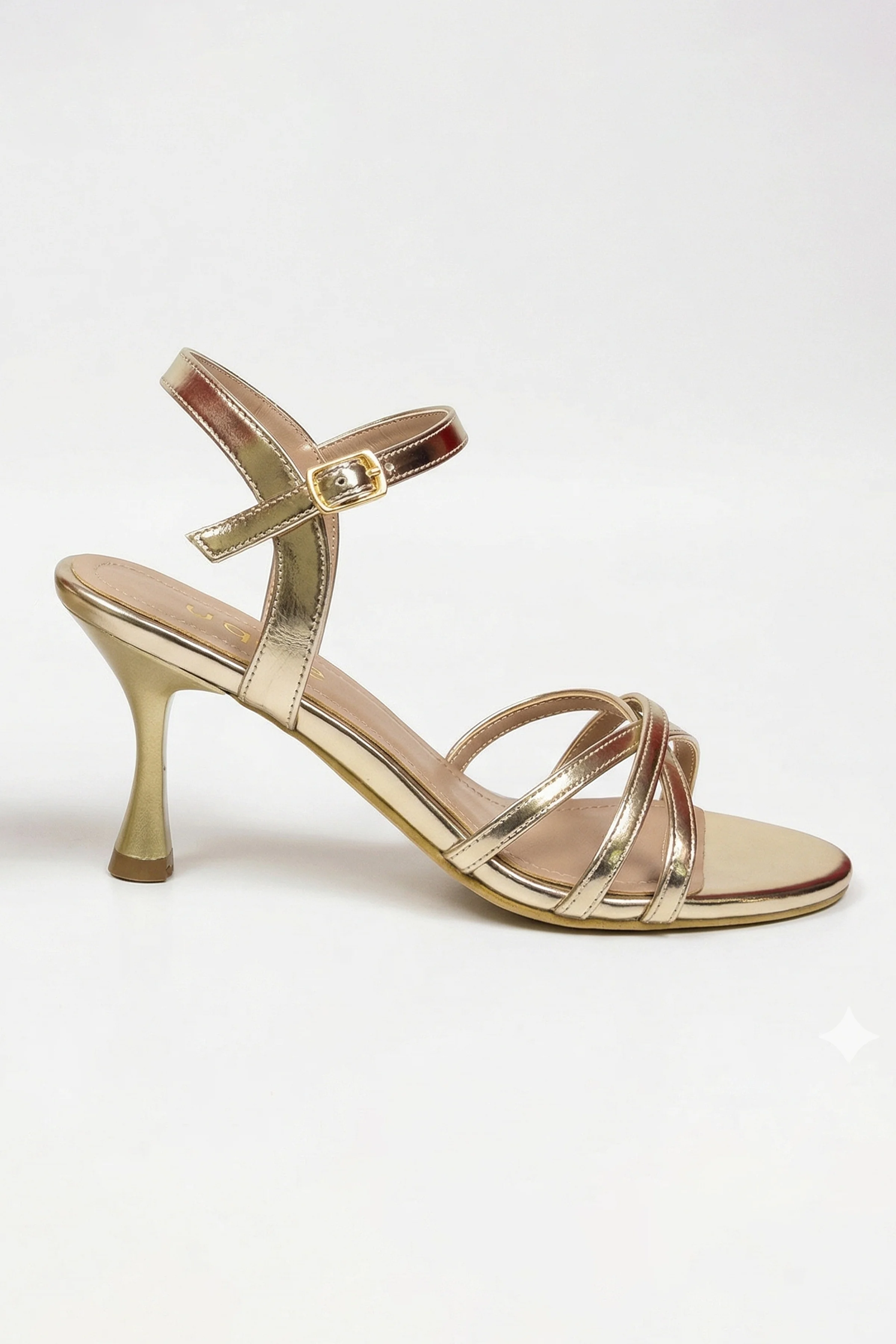 Kelly İnce Çapraz Bantlı Kadeh Kadın Topuklu Sandalet