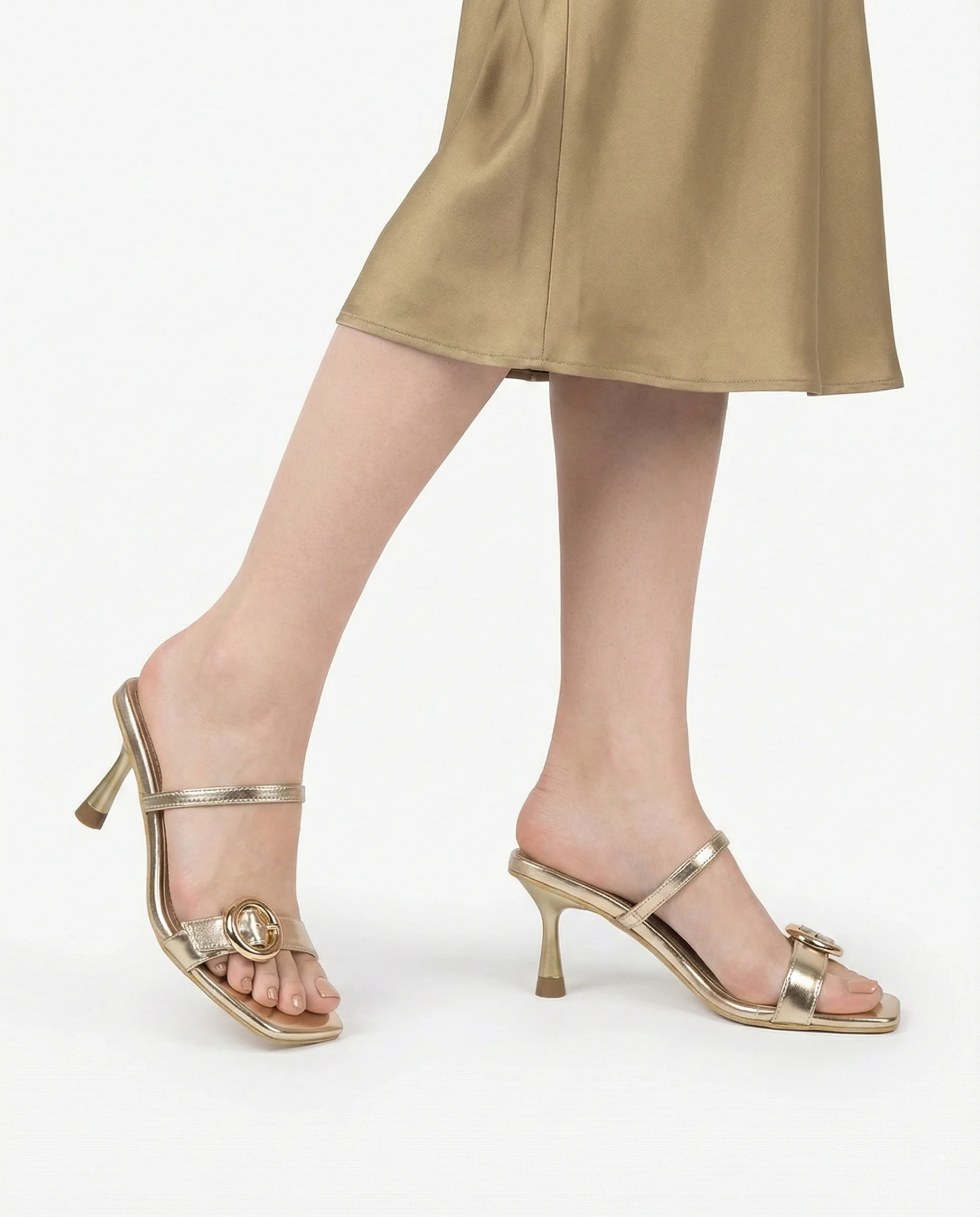 Talya Gold Halka Tokalı Kadeh Topuklu Terlik - ALTIN FOLYO