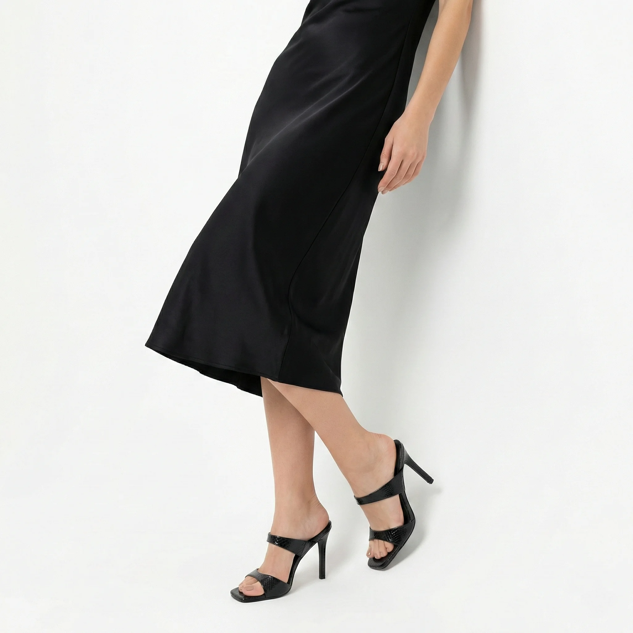 Marine Serisi Özel Dokulu Kadın Ayakkabı - SİYAH YILAN